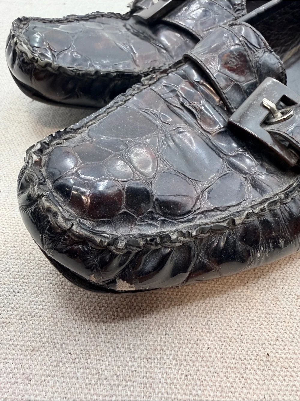 Stuart Weitzman Brown Croc-Embossed Leather Loafers with Buckle